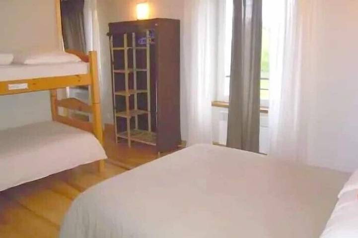 Gîte pour 10 personnes, avec jardin et sauna à Pradelles - 3