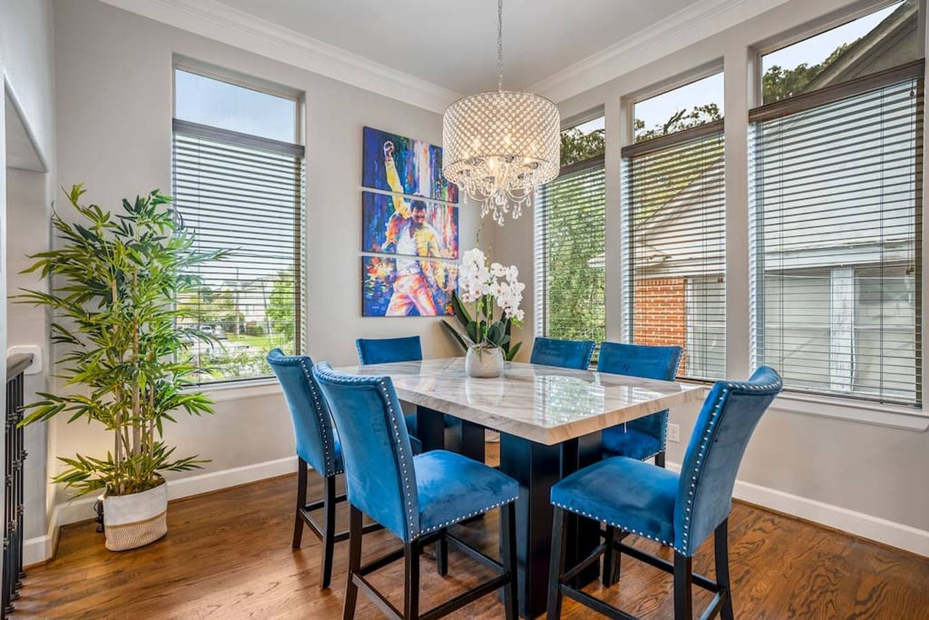 Posh Dtwn Midtown Home w Stunning Roof-Topterrace in Houston, Harris County