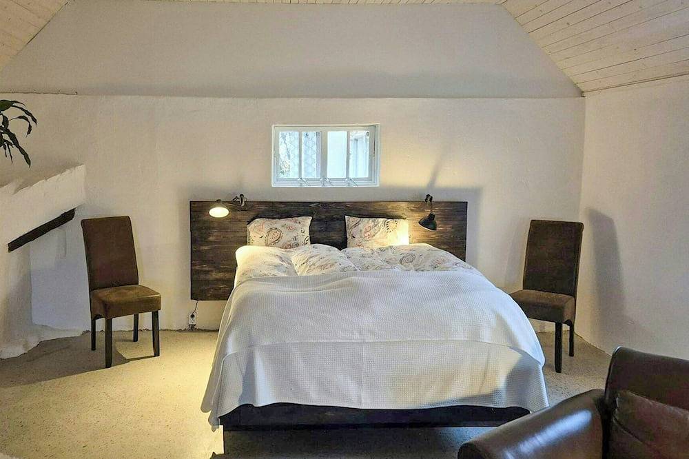 Ganze Wohnung, Umgebauter Stall aus dem 19. Jahrhundert in der Nähe von Helsingborg in Helsingborg, Skane