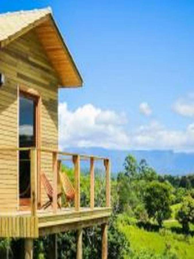 Maison de vacances pour 3 personnes, avec terrasse ainsi que jardin et vue