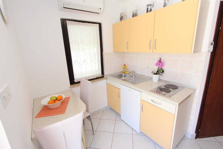 Vakantieappartement voor 2 personen, met balkon/terras en balkon, kindvriendelijk in Rovinj