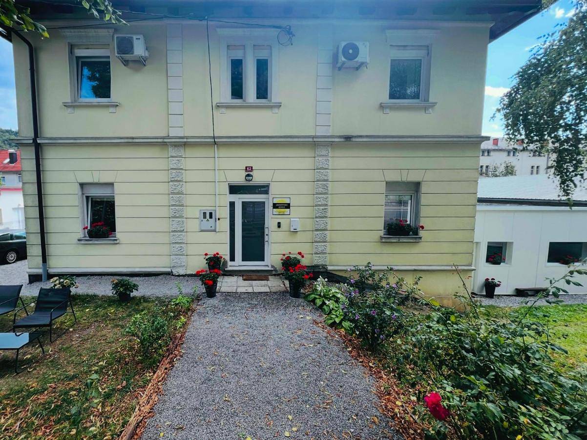 Lemonwood House in Postojna, Innerkrain-Karst