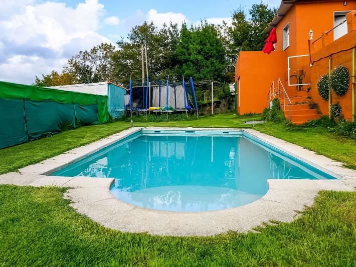 Apartamento para 6 personas, con Jardín y Piscina en Redondela
