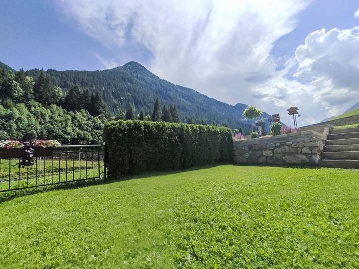 Ferienwohnung für 14 Personen, mit Garten und Terrasse in Kappl - 2