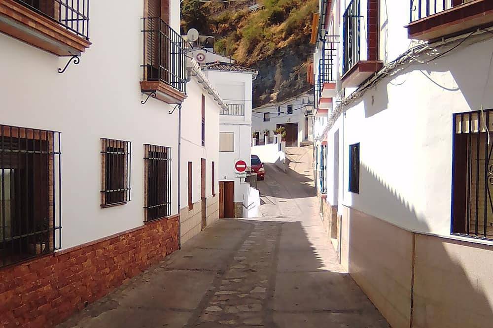 C.R.Balcones de Setenil in Setenil de las Bodegas, Pueblos Blancos