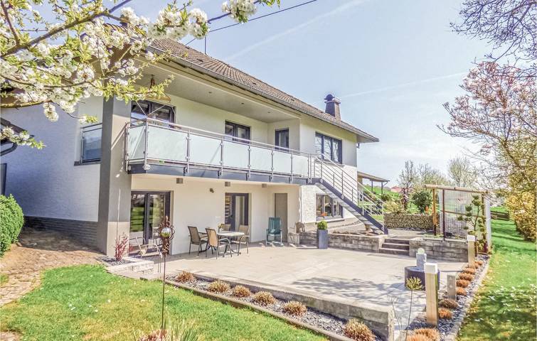 Ferienwohnung für 2 Personen, mit Terrasse in der Südeifel