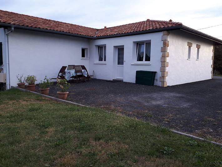 Appartement de vacances pour 4 personnes, avec jardin et terrasse