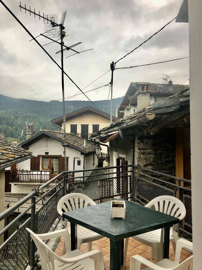 Gîte pour 4 personnes, avec terrasse dans Brusson - 4