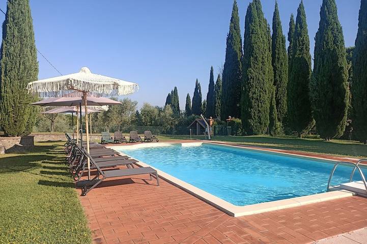 Villa on the Umbria-Tuscany border—for families and friends—with a private pool in Città della Pieve, Perugia Province