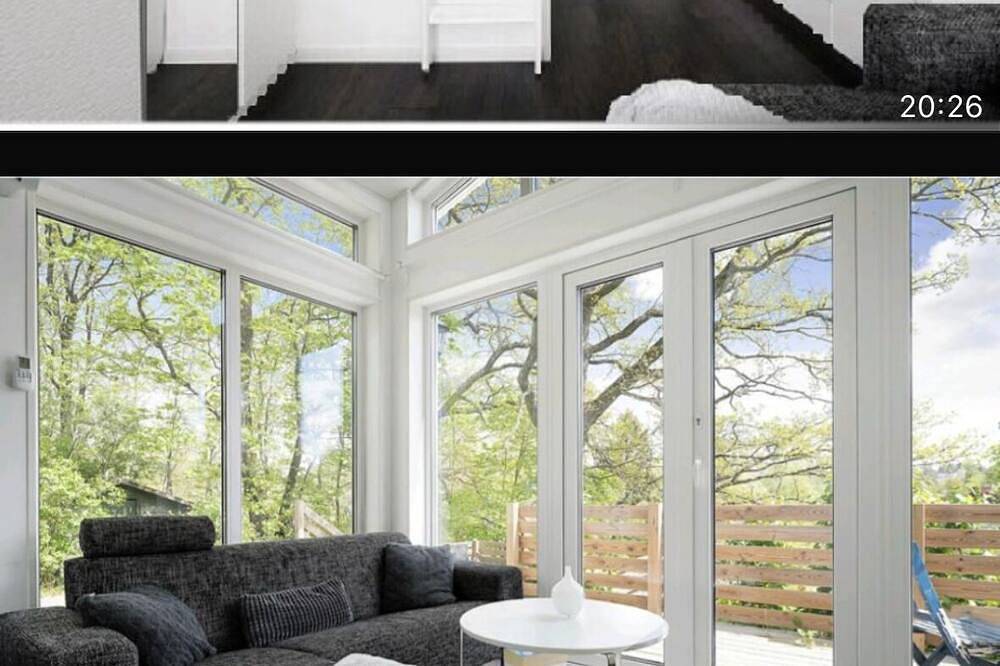 Det va fint stuga in Huddinge, Svenska Östersjön