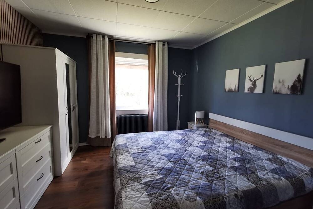 Villa Orreforshult – Ferienhaus mit eigenem Weiher & Kamin bei Orrefors in Orrefors, Nybro und Umgebung