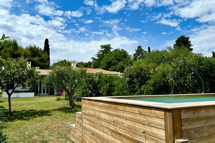 Ganze Wohnung, Ferienwohnung für 7 Personen mit Garten in Numana, Riviera del Conero