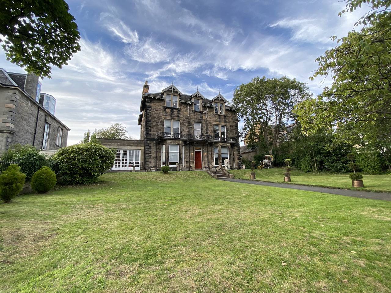 Entire vacation apartment, Vacation apartment for 2 people with yard in Edinburgh, Edinburgh and Lothian