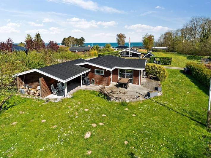 Ferienhaus für 6 Personen, mit Terrasse in Tårup