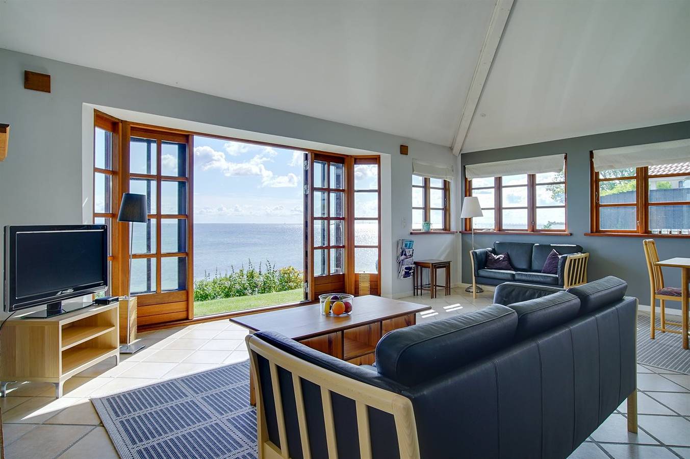 Pet friendly home in Ullerslev with house sea view in Nyborg Region