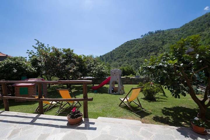 Appartamento vacanze per 4 persone, con panorama e giardino, con animali domestici - 1