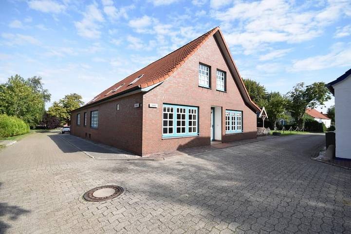 Ferienwohnung für 24 Personen, mit Garten