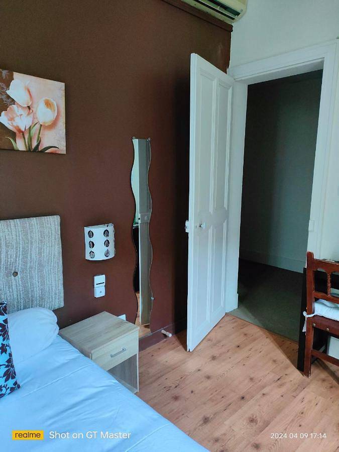 Triple Room in Orgone, Région d'Arles