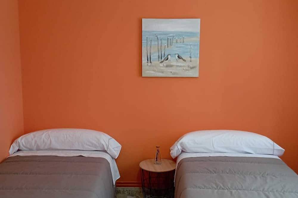 Lodging At Casa Do San Paio De Buscás On The English Way And Natural Surroundings in Ordes, La Coruña Province