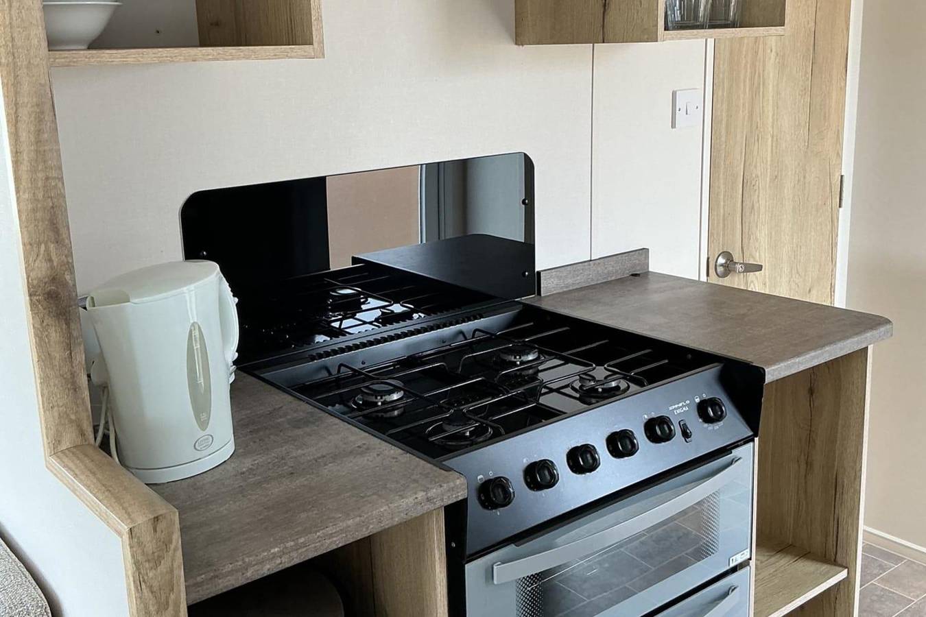 Familyfriendly-8Berth-Freeparkingspot-Closetobeach in Chapel St. Leonards, Lincolnshire