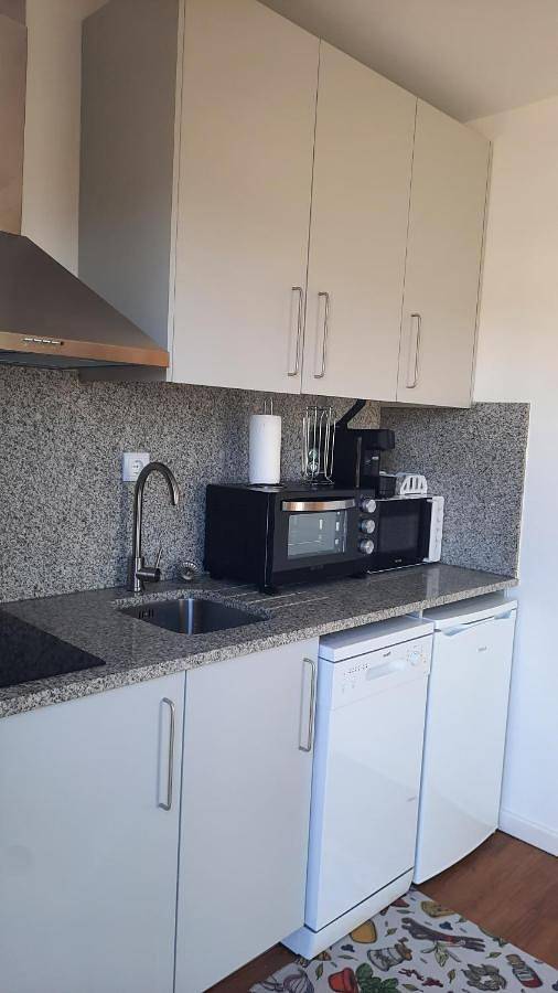 Location de vacances pour 3 personnes, avec vue ainsi que piscine et jardin dans Caniçada - 4