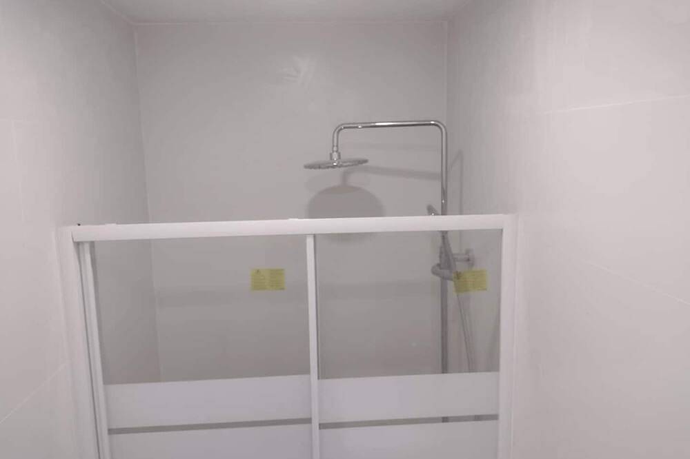 Ganze Wohnung, New Studio Near Famous Ramblas and Boqueria Market in Barcelona Zentrum, Barcelona