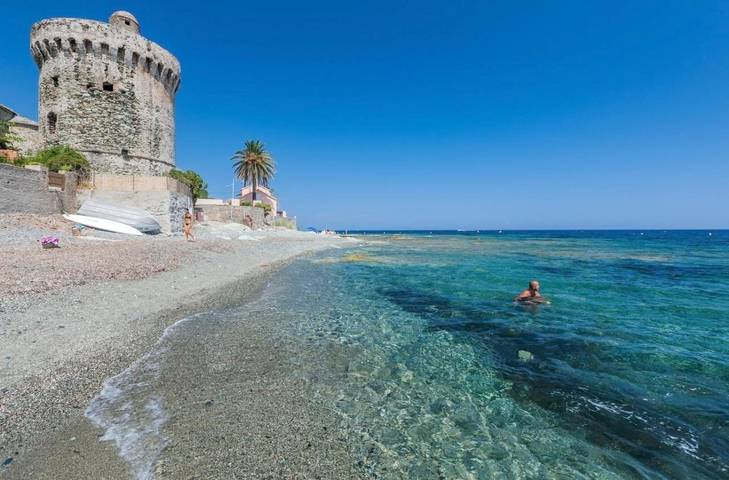 Appartement de vacances pour 3 personnes, avec vue et jardin