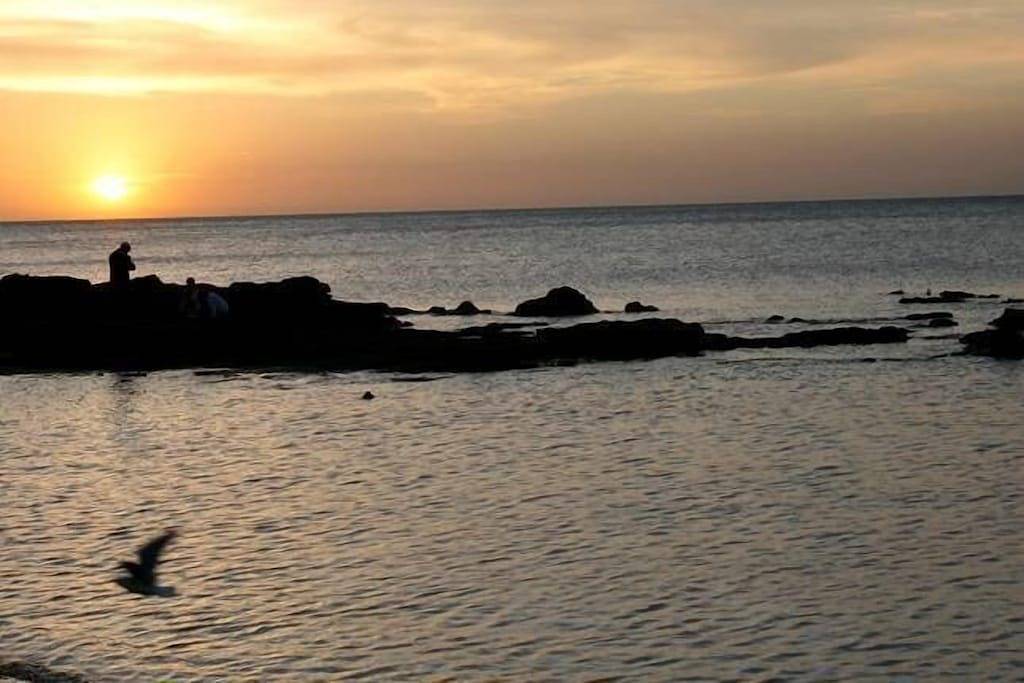 Ganze Wohnung, Mornington Beach Apartment - direkt gegenüber dem Strand mit herrlicher Aussicht. in Mornington, Mornington Peninsula