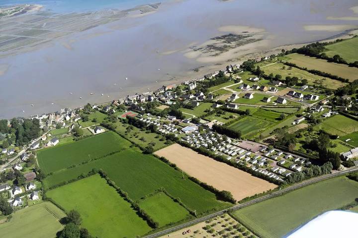 Mobil home pour 4 personnes, avec piscine à Quettehou - 3