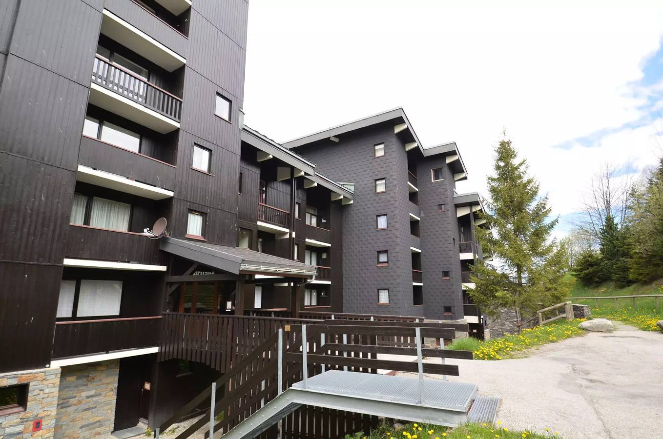 Geheel appartement, Appartement 4 personen in Les Ménuires met uitzicht op de bergen in Les Menuires, Saint-Martin-de-Belleville
