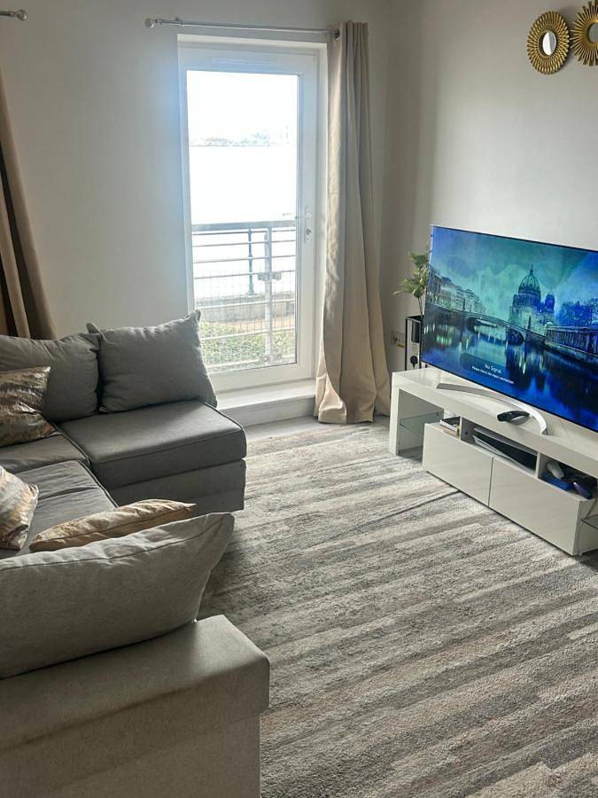 Apartamento de vacaciones para 5 personas, con balcón y jacuzzi - 1