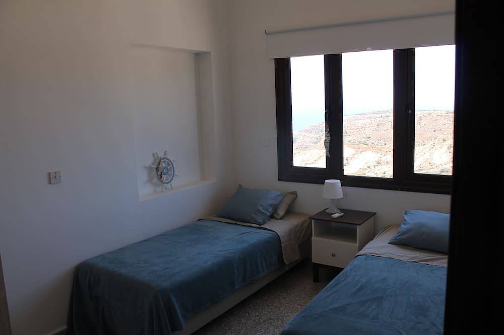 Mediterraner Traum mit Meerblick und privatem Pool in Πισσούρι, Südzypern