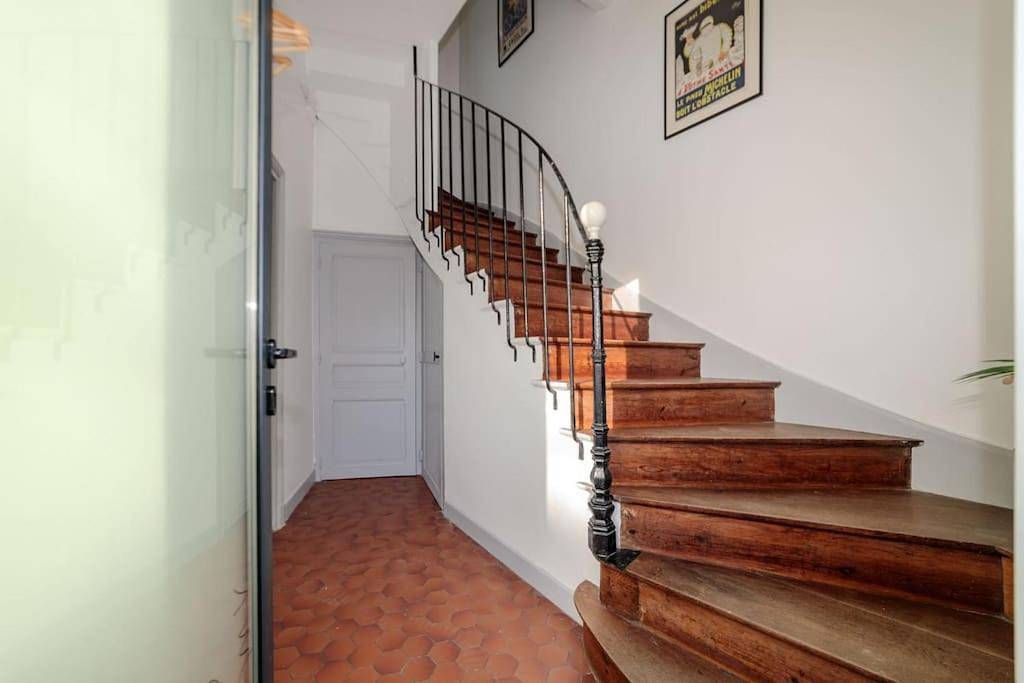 Ville Et Volcans - Maison 9 couchages avec garage et extérieur in Clermont-Ferrand, Parc naturel régional des Volcans d'Auvergne