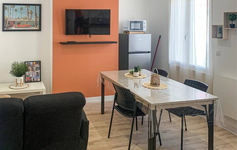 Ganze Ferienwohnung, Geräumige 70 m² große Wohnung in der Nähe des Stadtzentrums von Gravelines mit kostenlosem WLAN in Grand-Fort-Philippe, Dünkirchen und Umgebung