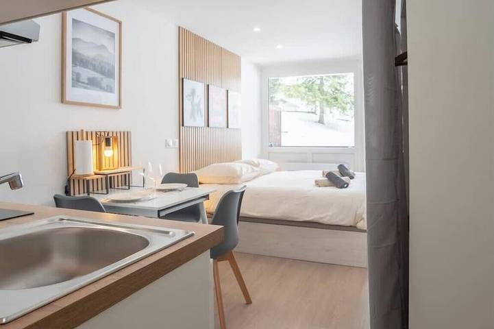 Gîte pour 2 personnes, avec balcon à Viuz-en-Sallaz - 2