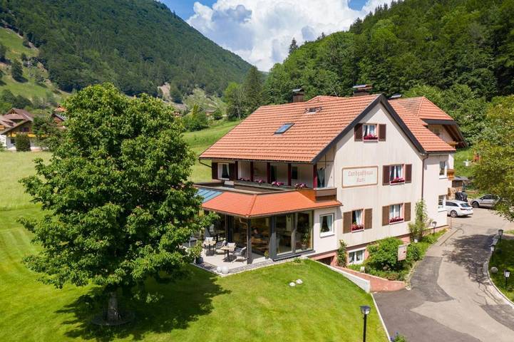 Hôtel pour 2 personnes, avec sauna ainsi que vue et jardin