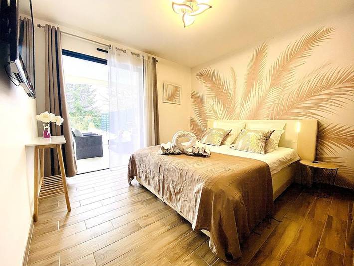 Location de vacances pour 6 personnes, avec piscine et jardin, animaux acceptés à Étaules