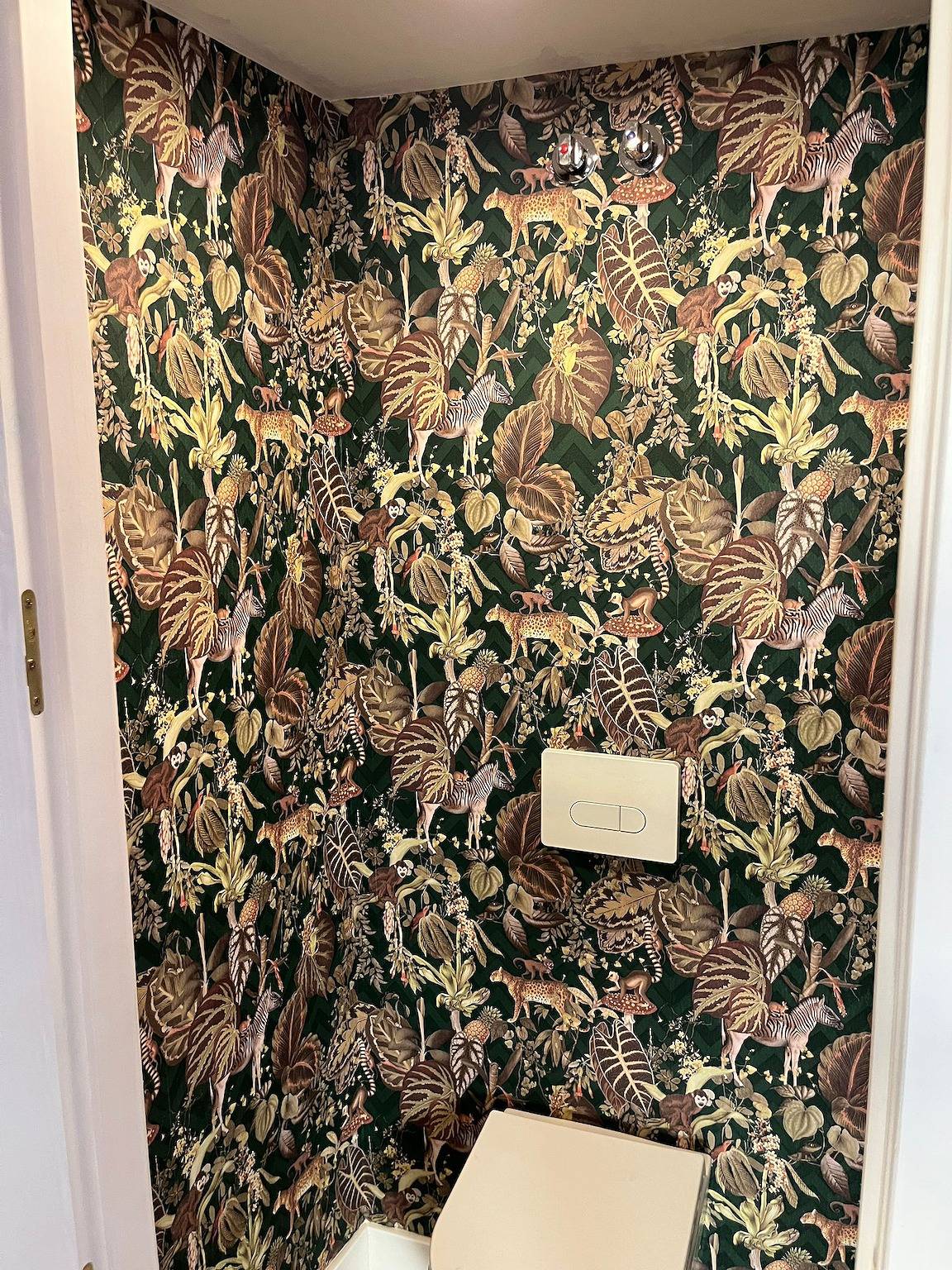 Entire apartment, Apartment 'Ático Con Piscina Sevilla Centro' with Private Pool, Wi-Fi and Air Conditioning in Casco Antiguo, Sevilla