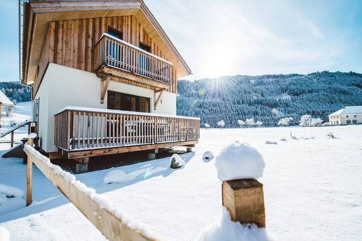 Chalet per 6 persone, con giardino e sauna nonché idromassaggio e balcone - 1