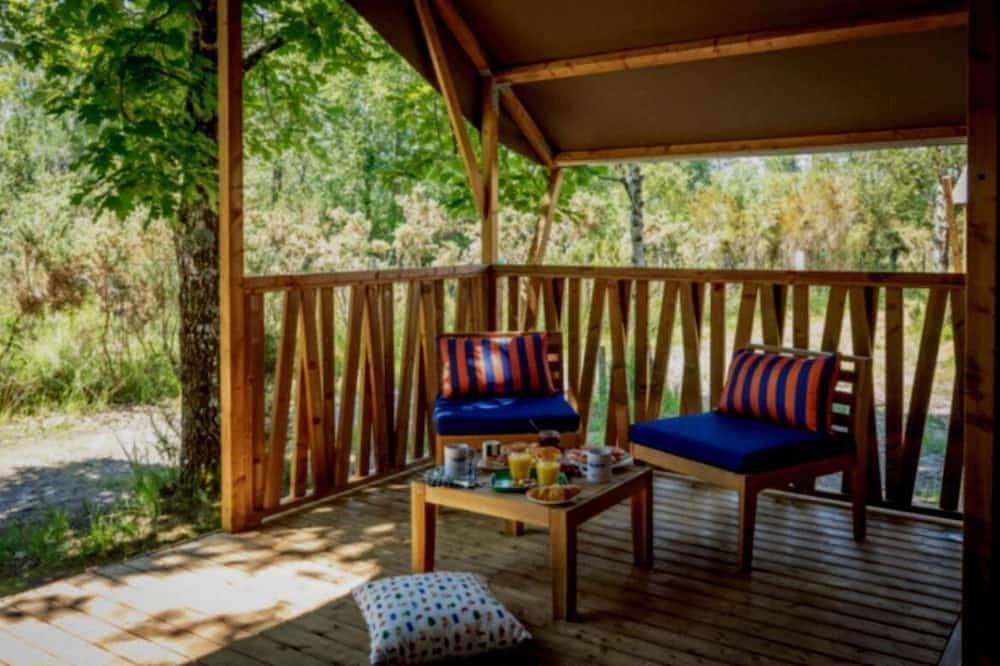 Zecamping 3 étoiles familial tente 25m2 4 pers in Lac de Lacanau, Lacanau