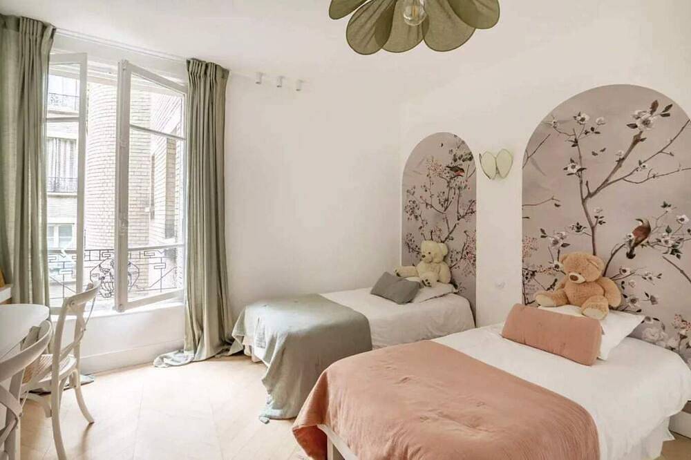 Ganze Wohnung, Spacious 3Br, Champs-Élysées in 10 min in Neuilly-sur-Seine, Hauts-de-Seine