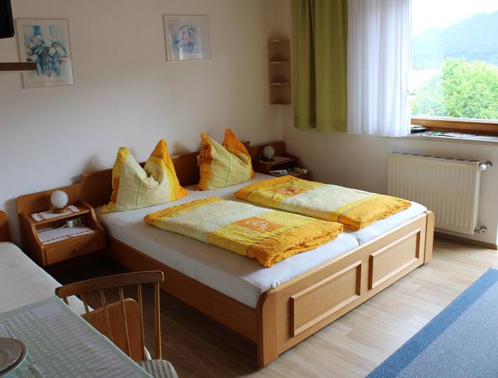 Ferienwohnung für 3 Personen, mit Balkon und Terrasse sowie Garten und Seeblick am Faaker See - 4