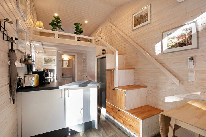 Ganze Ferienwohnung, Tiny Home 'Tiny House Nr 3' mit privater Terrasse, Wi-Fi und Klimaanlage in Caputh, Schwielowsee