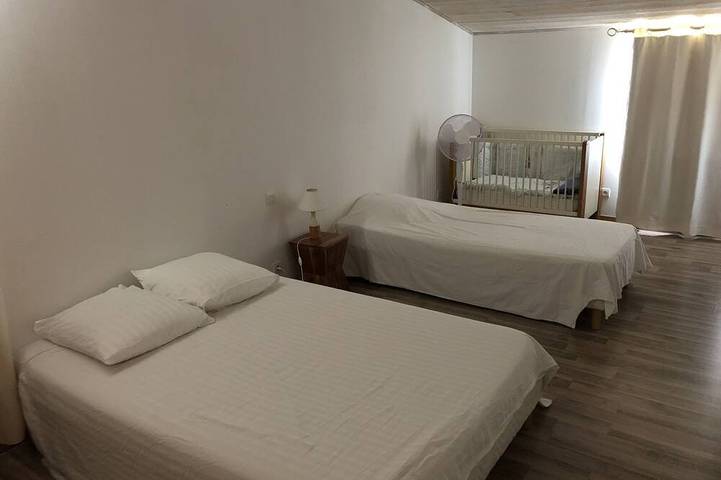 Location de vacances pour 15 personnes, avec jardin à Séguret - 3