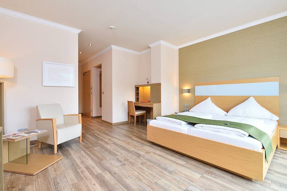 Ganze Wohnung, Double room Seeblick with balcony in Heimbach, Rureifel (Nordrhein-westfalen)