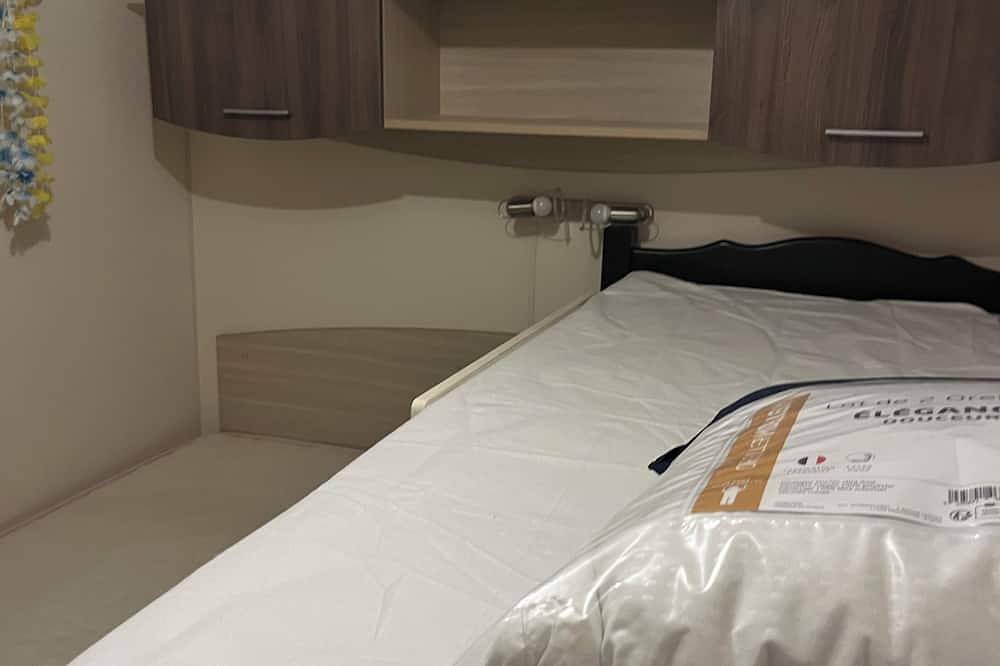 Chouette Mobile Home à Deux pas du Grau du Roi Tout Confort . Animaux Acceptés in Gallargues-le-Montueux, Region de Nimes