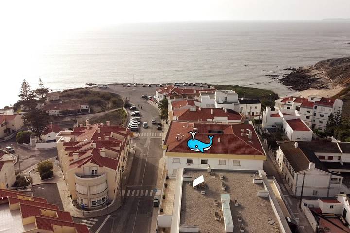 Apartamento entero, Apartamento 'Paradise By The Sea The Whale Beach' con Wi-Fi y aire acondicionado in Peniche, Leiria District