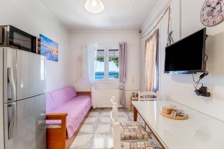 Holiday Home 'Elia Perigiali Lefkada' with Sea View, Wi-Fi and Air Conditioning in Perigiali, Greece