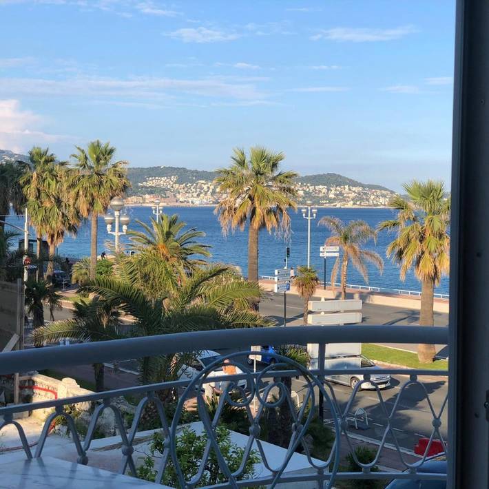 Gîte pour 2 personnes, avec balcon et vue dans Plage Carras Nice - 3