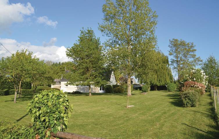 Moderne 2BR mit Garten & WiFi - 2km nach Villebernier in Saumur, Loire-Tal